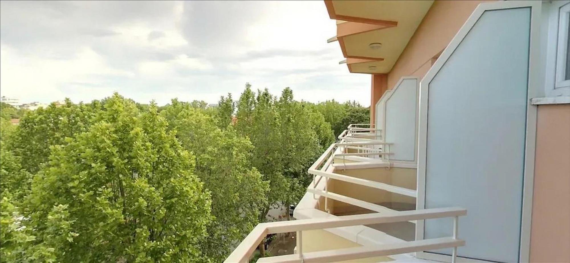 Hotel Milord Чезенатико Екстериор снимка